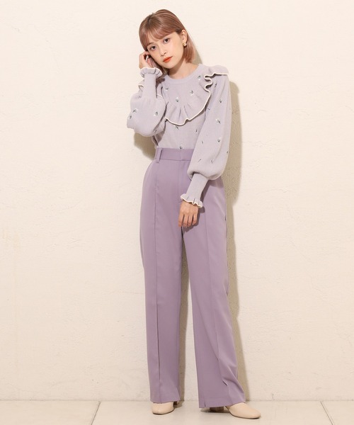 one after another NICE CLAUP（ワンアフターアナザーナイスクラップ）の「刺繍フリルニット（ニット/セーター・レディース・ブラック/オフホワイト/ラベンダー・FREE）」の7枚目の写真