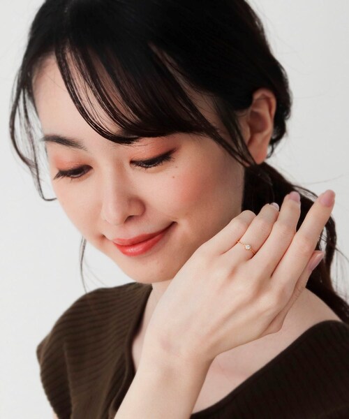 COCOSHNIK（ココシュニック）の「K18ダイヤモンドフチミル チェーンリング小（リング・レディース・アイボリー系・10号/13号/7号）」の4枚目の写真