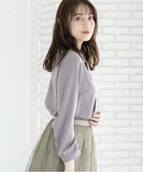 12Twelve Agenda(トゥエルブ アジェンダ)の「2WAYボウデザインブラウス(シャツ/ブラウス・レディース・ライトグレー/ピンクベージュ/ブラウン/ブラック・M)」の18枚目の写真