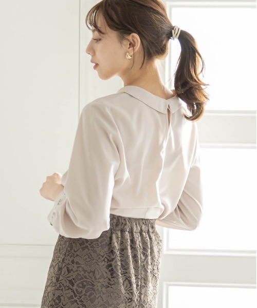 12Twelve Agenda(トゥエルブ アジェンダ)の「2WAYボウデザインブラウス(シャツ/ブラウス・レディース・ライトグレー/ピンクベージュ/ブラウン/ブラック・M)」の17枚目の写真