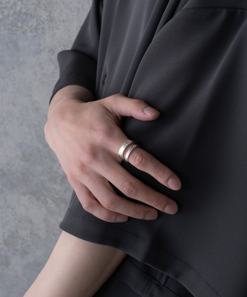 KUUUPY（クーピー）の「Silver Double Ring - シルバーダブルリング（リング・メンズ・シルバー系その他/シルバー・FREE）」の5枚目の写真