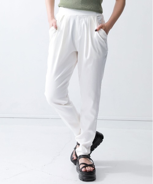 n'OrLABEL（ノアールレーベル）の「『美シルエットテーパードレギパン』（その他パンツ・レディース・ベージュ/オフホワイト/ピンク/ブラック/ネイビー/ライトベージュ/カーキ/ブルー・LL/3L/L/M/S）」の9枚目の写真