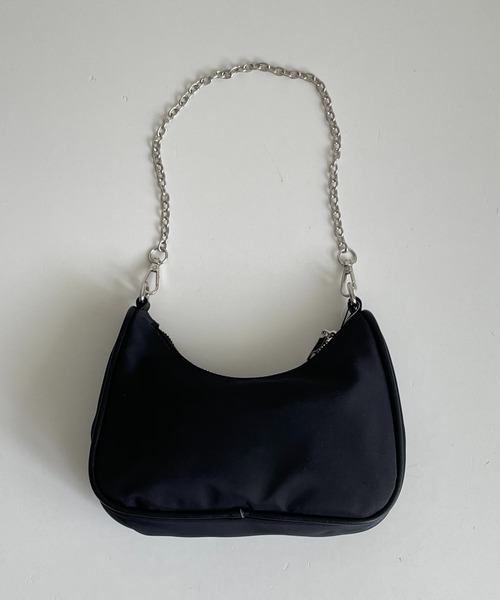 CANAL JEAN（キャナルジーン）の「PETA+JAIN(ペタアンドジェイン) ナイロンショルダーバッグ（ショルダーバッグ・レディース・ブラック/グリーン/ベージュ・ONE SIZE）」の9枚目の写真