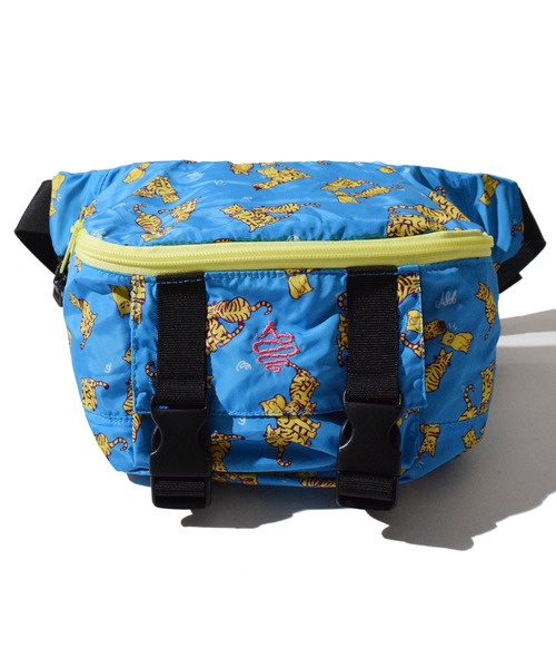 ALDIES(アールディーズ)の「Sweetest Waist Bag / スウィーテストウエストバッグ(ボディバッグ/ウエストポーチ・メンズ・レッド/ブラック/ブルー・FREE)」の2枚目の写真