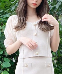 パールボタン付ニット