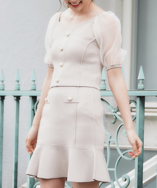 MIIA（ミーア）の「パールボタン付ニット（ニット/セーター・レディース・ブラック/ベージュ/グリーン・FREE）」の15枚目の写真