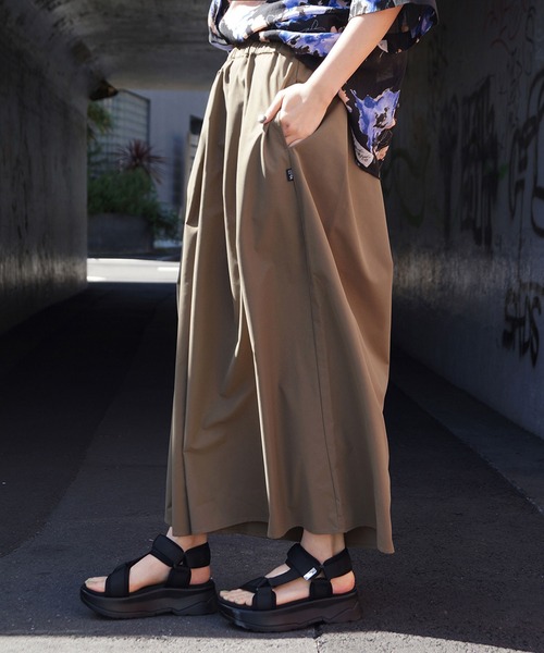 179/WG（イチナナキュウダブルジー）の「ギャザースカンツ（その他パンツ・レディース・ブラック/オフホワイト/カーキ/グリーン・MEDIUM）」の10枚目の写真