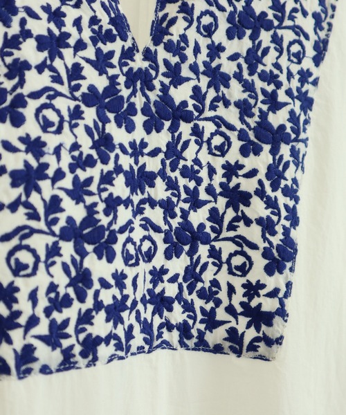 CRAFT STANDARD BOUTIQUE（クラフトスタンダードブティック）の「フレンチスリーブ刺繍ワンピース　＊◇（ワンピース・レディース・オフホワイト/チャコールグレー/パープル・FREE）」の6枚目の写真