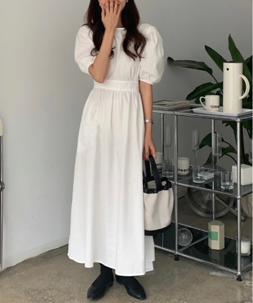 DAIS-Y（デイジー）の「パフスリーブバックVリボン ウエスト切替ロングワンピース（ワンピース・レディース・ホワイト/ピンク/ブルー/ライトグリーン・FREE）」の2枚目の写真