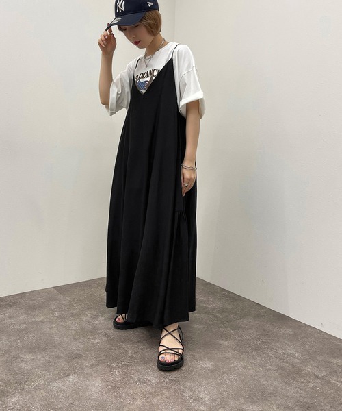 apres jour mignon(アプレジュールミニョン)の「サイドギャザーキャミワンピース【ZOZOTOWN限定アイテム】(ワンピース・レディース・その他/パープル/ブルー系その他/ブラック・X-LARGE/フリー)」の2枚目の写真