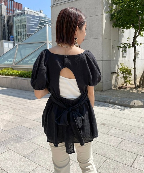 FREE'S MART（フリーズマート）の「エンブロイダリーバックリボンチュニックブラウス（シャツ/ブラウス・レディース・ホワイト/ブラック/オレンジ・FREE）」の20枚目の写真