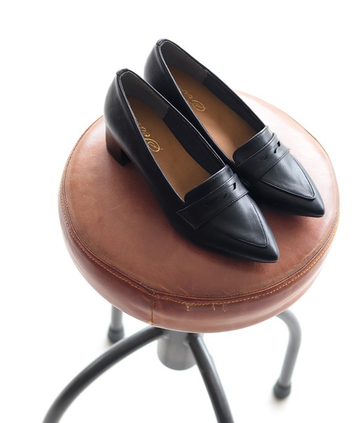 SESTO(セスト)の「チャンキーヒールポインテッドトゥローファーパンプス(パンプス・レディース・ブラック/ピンク/アイボリー・22.5cm/23.5cm/24.5cm/23.0cm/24.0cm/25.0cm)」の7枚目の写真