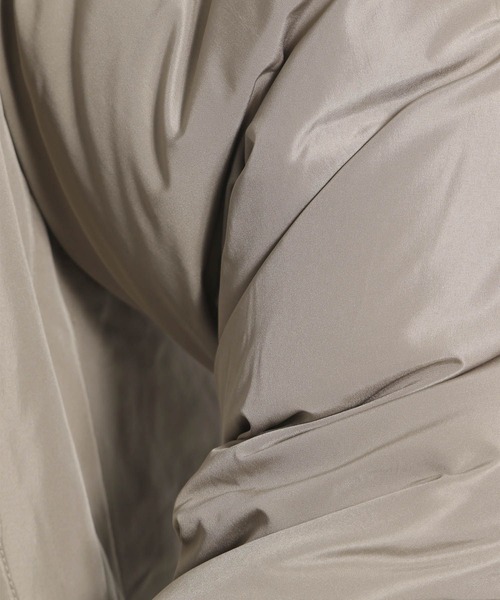 niko and...(ニコアンド)の「エアコンダウンジャケット(ダウンジャケット/コート・メンズ・ブラック/オレンジ/スモーク・MEDIUM/LARGE)」の20枚目の写真