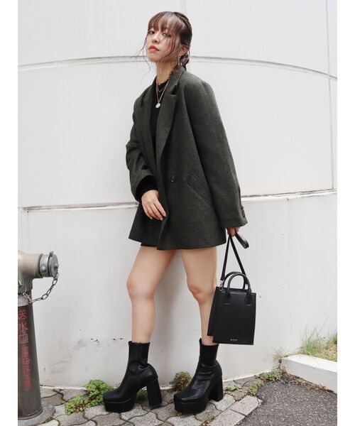 EVRIS（エヴリス）の「ボールチェーンスクエアショルダーBAG（ショルダーバッグ・レディース・ブラック/ベージュ/ブラウン・FREE）」の20枚目の写真