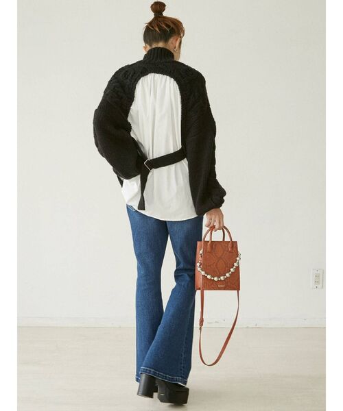 EVRIS（エヴリス）の「ボールチェーンスクエアショルダーBAG（ショルダーバッグ・レディース・ブラック/ベージュ/ブラウン・FREE）」の17枚目の写真