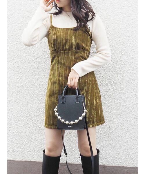 EVRIS（エヴリス）の「ボールチェーンスクエアショルダーBAG（ショルダーバッグ・レディース・ブラック/ベージュ/ブラウン・FREE）」の11枚目の写真