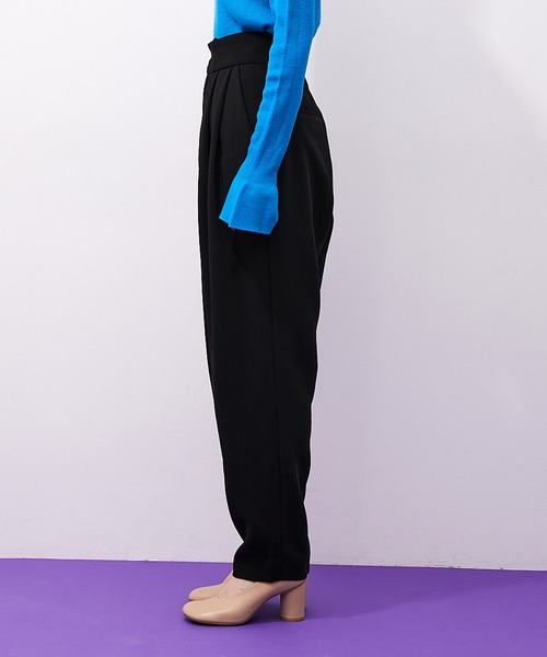 ADAM ET ROPE'(アダムエロペ)の「3マテリアルテーパードシルエットワイドパンツ(無地・チェック・千鳥)(その他パンツ・レディース・ブラック/グリーン/ピンク系その他2・38/36)」の18枚目の写真