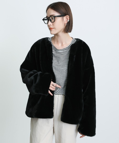 select MOCA(セレクトモカ)の「ノーカラーショート丈フェイクファーコート(その他アウター・レディース・ブラウン/ブラック・FREE)」の11枚目の写真