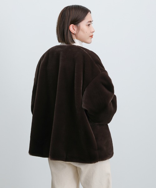 select MOCA(セレクトモカ)の「ノーカラーショート丈フェイクファーコート(その他アウター・レディース・ブラウン/ブラック・FREE)」の8枚目の写真