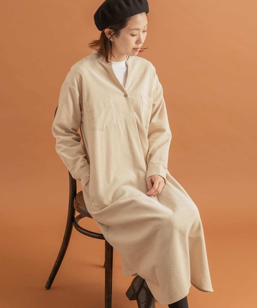 URBAN RESEARCH Sonny Label(アーバンリサーチサニーレーベル)の「コーデュロイスキッパーシャツワンピース(ワンピース・レディース・チャコールグレー/ベージュ系その他/ライトベージュ/ダークグレー・FREE)」の13枚目の写真