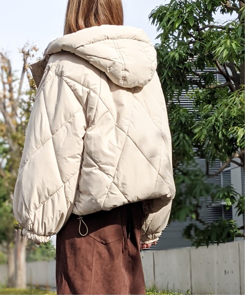 Per sist ence(パーシエンス)の「Per sist ence/パーシエンス 中綿ダイヤキルト フードブルゾン(ダウンジャケット/コート・レディース・ブラック/アイボリー/ミント/モカ/グレイッシュベージュ・FREE)」の18枚目の写真