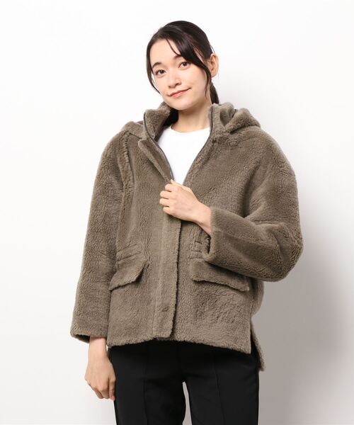 OUVRAGE CLASSE(ウヴラージュクラス)の「【SMUK/スムーク】エコファーフードジャケット(その他アウター・レディース・ベージュ/アイボリー・FREE)」の7枚目の写真