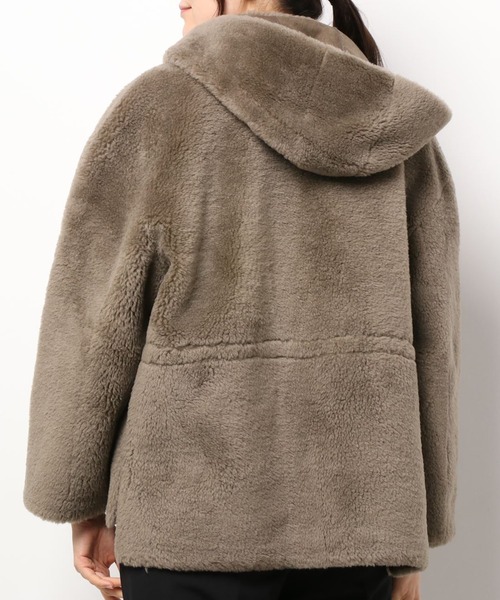 OUVRAGE CLASSE(ウヴラージュクラス)の「【SMUK/スムーク】エコファーフードジャケット(その他アウター・レディース・ベージュ/アイボリー・FREE)」の9枚目の写真