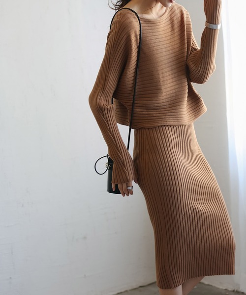 ノースリーブワンピース・プルオーバーニットセットアップ