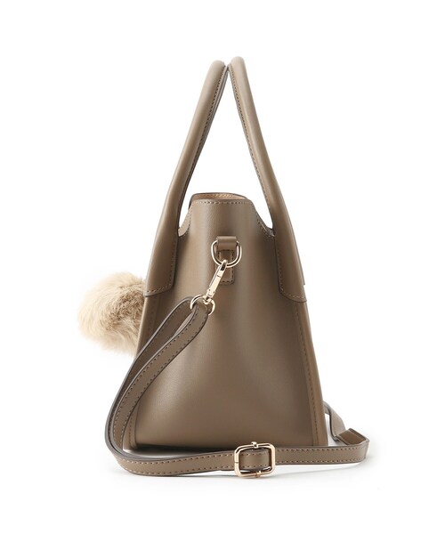 DRESKIP（ドレスキップ）の「◆ファーチャーム付2WAYスクエアトート（トートバッグ・レディース・ブラック/グレー/ブラウン系その他・00）」の6枚目の写真