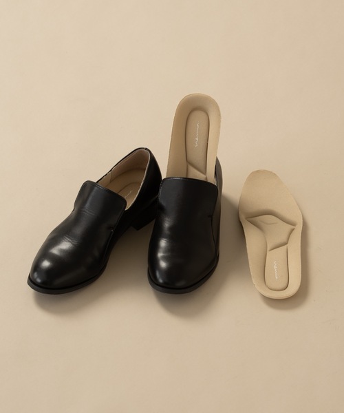 NEUNA（ヌナ）の「ヴィーガンレザー/シンプルステッチローファー（ローファー・レディース・ホワイト/ブラック・SMALL/MEDIUM/LARGE）」の15枚目の写真