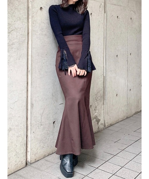 dazzlin（ダズリン）の「ヘムレースフレアニットトップス（ニット/セーター・レディース・ブラック/ブラウン/オフホワイト/ピンク・FREE）」の7枚目の写真