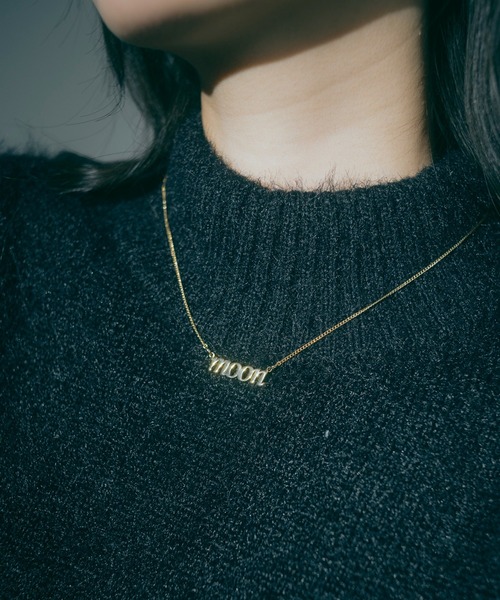 Romansual（ロマンシュアル）の「Romansual/moonネックレス（ネックレス・レディース・シルバー/ゴールド・FREE）」の4枚目の写真