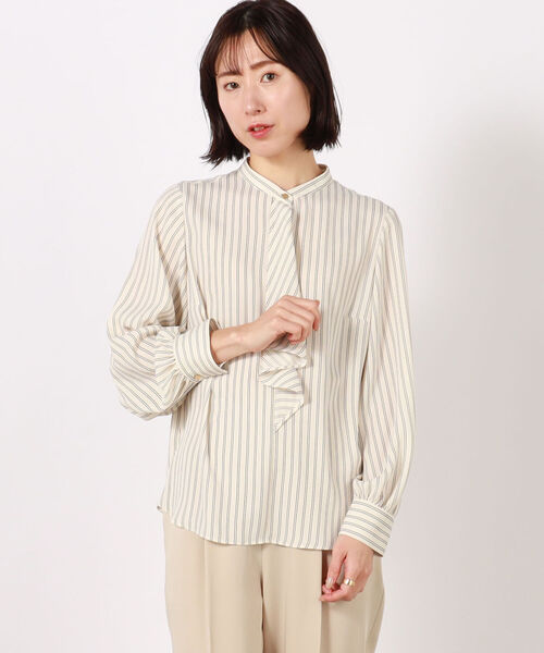 NOLLEY’S(ノーリーズ)の「ラッフルジョーゼットブラウス(シャツ/ブラウス・レディース・ホワイト/ホワイト系4/ブルー系3・38/36)」の10枚目の写真