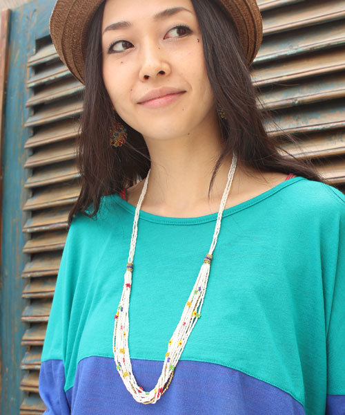 チャイハネ（チャイハネ）の「【チャイハネ】フラランネックレス（ネックレス・レディース・ブラック/ホワイト・FREE）」の4枚目の写真