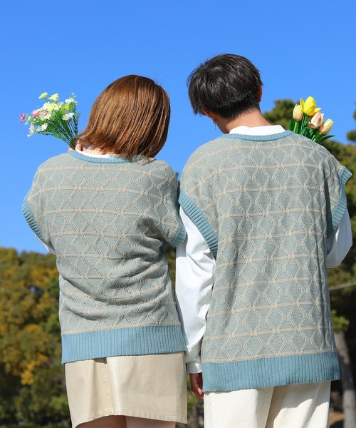PairPair(ペアペア)の「ジャガードニットベスト(ユニセックス)(ベスト・レディース・ブラック/オレンジ/ブルー・MEDIUM/LARGE)」の21枚目の写真