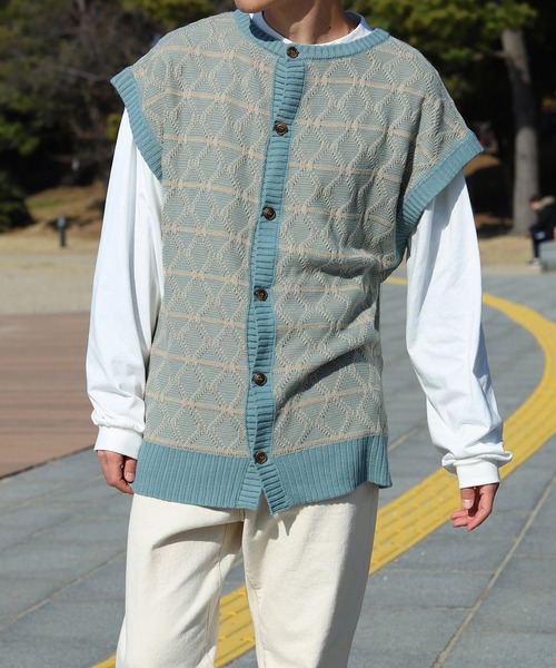 PairPair(ペアペア)の「ジャガードニットベスト(ユニセックス)(ベスト・レディース・ブラック/オレンジ/ブルー・MEDIUM/LARGE)」の18枚目の写真