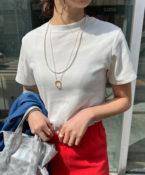 SHENERY(シーナリー)の「シンプルTEE(Tシャツ/カットソー・レディース・オフホワイト/ネイビー/イエロー・2/1)」の2枚目の写真