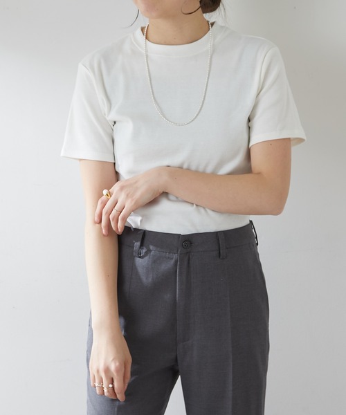 SHENERY(シーナリー)の「シンプルTEE(Tシャツ/カットソー・レディース・オフホワイト/ネイビー/イエロー・2/1)」の4枚目の写真