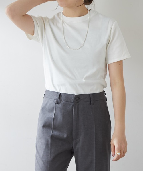 SHENERY(シーナリー)の「シンプルTEE(Tシャツ/カットソー・レディース・オフホワイト/ネイビー/イエロー・2/1)」の5枚目の写真