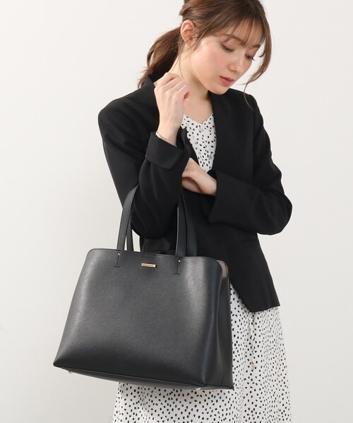 DRESKIP(ドレスキップ)の「◆【フォーマル/入卒】一枚皮風あおりポケットト-ト(トートバッグ・レディース・グレー/ブラック/イエロー系・00)」の4枚目の写真