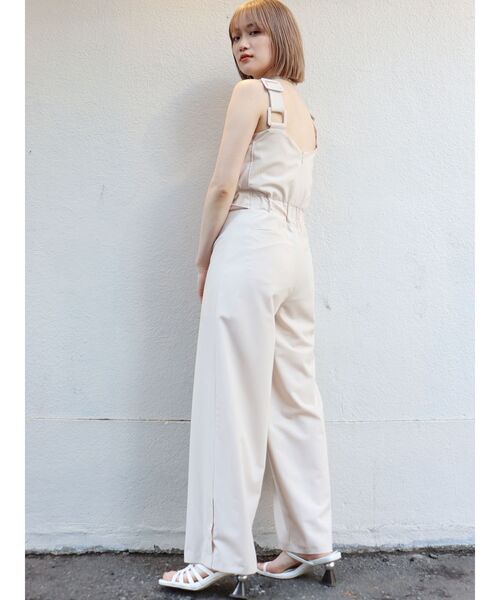 MURUA（ムルーア）の「リボンボタンロンパース（つなぎ/オールインワン・レディース・ブラック/カーキ/アイボリー・1/2）」の13枚目の写真