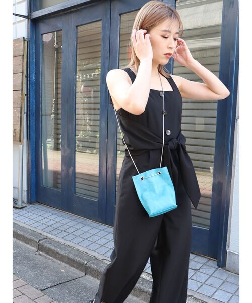 MURUA（ムルーア）の「リボンボタンロンパース（つなぎ/オールインワン・レディース・ブラック/カーキ/アイボリー・1/2）」の16枚目の写真