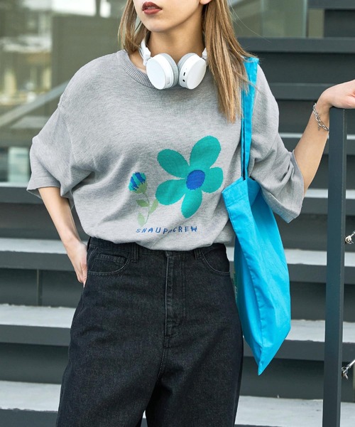 Snap club(スナップクラブ)の「【Snap club】フラワージャガード サマーニット/半袖ニット(ニット/セーター・メンズ・ライトグレー/ブルー/ダークネイビー・M/L)」の6枚目の写真