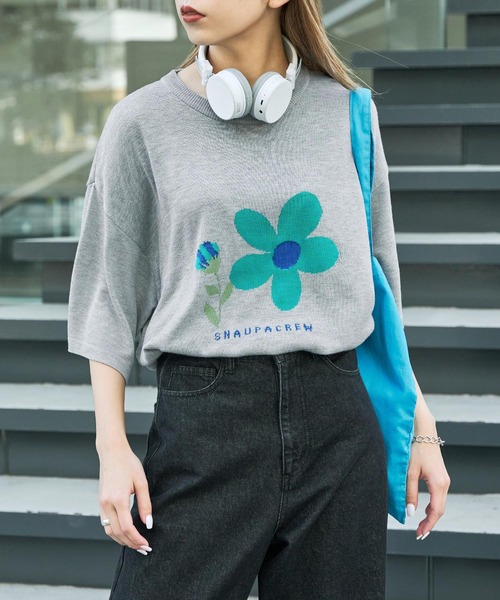 Snap club(スナップクラブ)の「【Snap club】フラワージャガード サマーニット/半袖ニット(ニット/セーター・メンズ・ライトグレー/ブルー/ダークネイビー・M/L)」の7枚目の写真