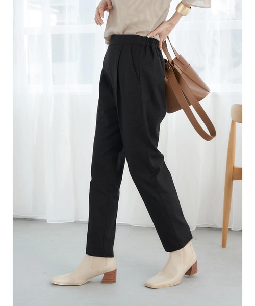 earth music&ecology（アースミュージックアンドエコロジー）の「リネン混テーパードパンツ（その他パンツ・レディース・ブラック/ベージュ/イエロー/ライム・S/M/L）」の6枚目の写真