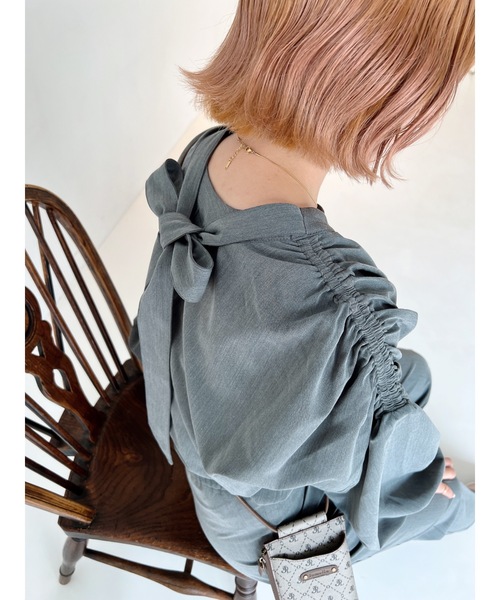 JUMELLE（ジュメロ）の「ボウタイ２ｗａｙブラウス（シャツ/ブラウス・レディース・グレー/ベージュ・FREE）」の13枚目の写真