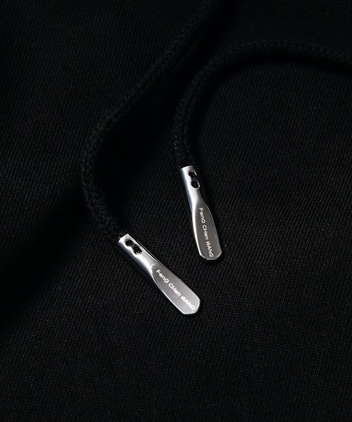 Feng Chen Wang（フェン・チェン・ワン）の「SHIRTING PANELLED HOODIE（パーカー・メンズ・ホワイト/ブラック系その他・M/L/S）」の5枚目の写真