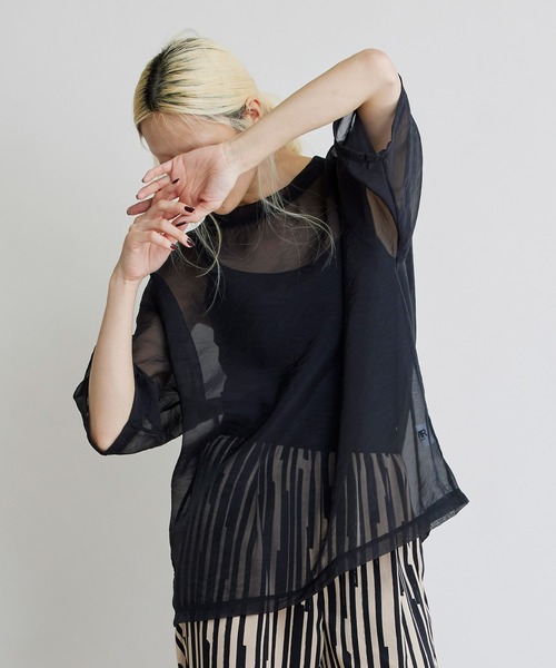 NOISE MAKER（ノイズメーカー）の「シアープルオーバー（Tシャツ/カットソー・レディース・ブラック/ベージュ・FREE）」の2枚目の写真