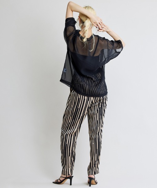 NOISE MAKER（ノイズメーカー）の「シアープルオーバー（Tシャツ/カットソー・レディース・ブラック/ベージュ・FREE）」の4枚目の写真