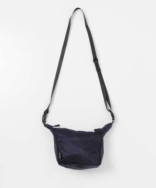 URBAN RESEARCH DOORS（アーバンリサーチドアーズ）の「CORDURA リップサコッシュ（ショルダーバッグ・メンズ・チャコールグレー/ホワイト/ネイビー・-）」の10枚目の写真